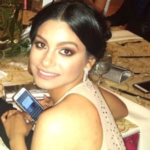 Meet your Posher, Roxana